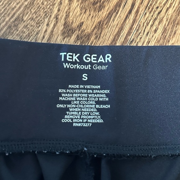 Tek Gear Black Running Athletic Gym Training Shorts Size Small - Picture 4 of 4